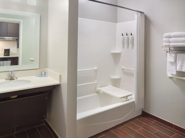 استوديو بسرير كينج مع أريكة، Towneplace Suites By Marriott Newnan 6/6