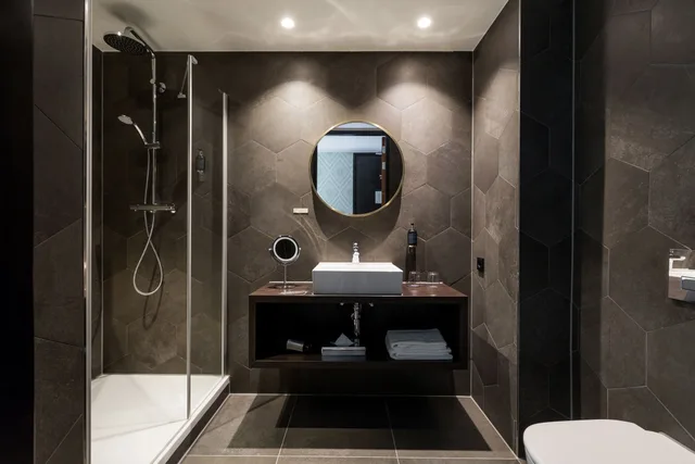 Plus, Comfort, Double Bed، The James Hotel Rotterdam 5/5