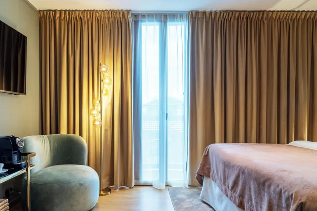 غرفة قياسية بسريرين منفصلين، Berns Hotel 5/9