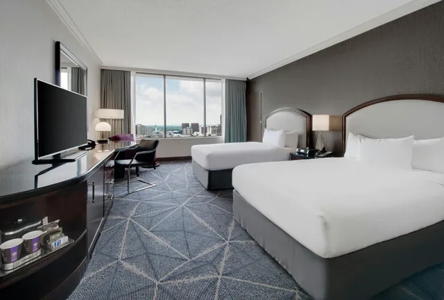 غرفة بسريرين مزدوجين، Hilton Atlanta Hotel 1/2