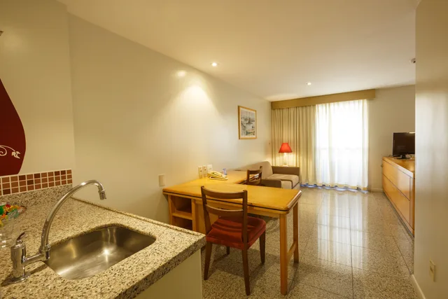 Superior, Double Bed, Side View, Blue Tree Towers Fortaleza Beira Mar 4/4