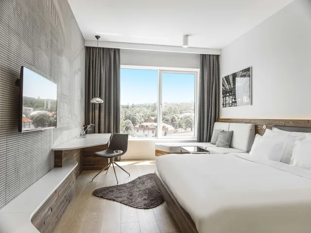 Collection, King Bed، Radisson Collection Hotel Old Mill Belgrade 2/10