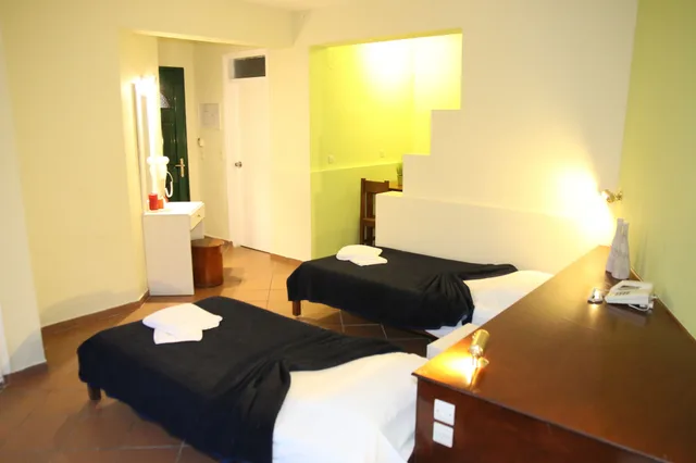 Room, Triple, 1 Double and 1 Single Bed, Garden View, Mediterranean Blue 7/8