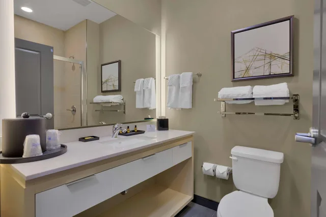 جناح بسرير كينج مع أريكة بمطبخ، Best Western Plus Executive Residency Fillmore Inn 5/5