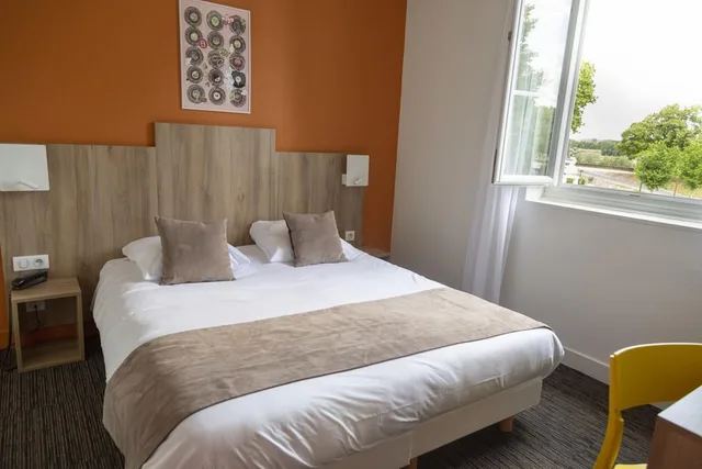 غرفة كلاسيكية بسرير مزدوج، Logis Hotel Lanex 8/10