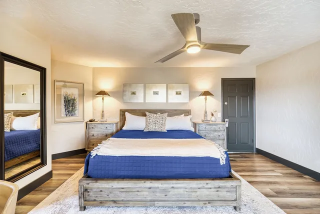 Deluxe, King Bed, Vineyard View، Europa Village Wineries and Resort 2/4