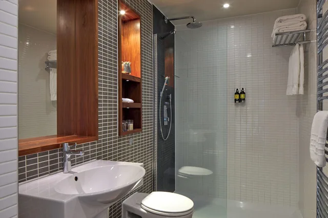 غرفة ديلوكس بسريرين منفصلين، Fraser Suites Edinburgh 2/3