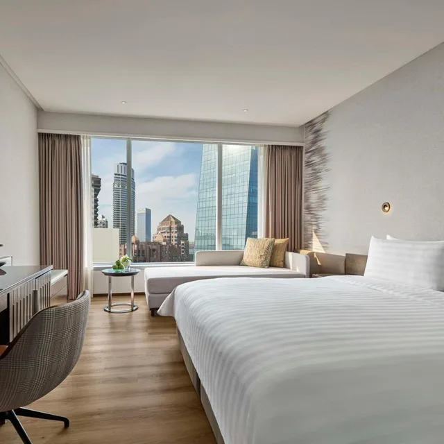 Renovated, Deluxe، Traders Hotel Kuala Lumpur 3/6