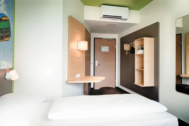 غرفة بسريرين منفصلين، B&B HOTEL VILLACH 3/5