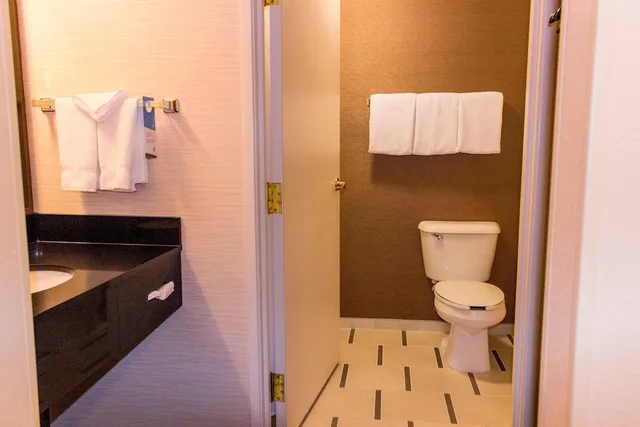 جناح بغرفة نوم واحدة، Fairfield Inn Kansas City Downtown Union Hill By Marriott 3/3