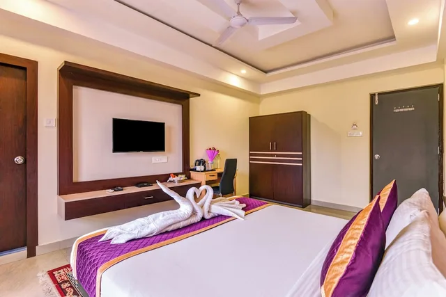 2 Bedrooms, Family, 1 Single and 2 Queen Beds، Mount Amara Hotel and Spa 2/9