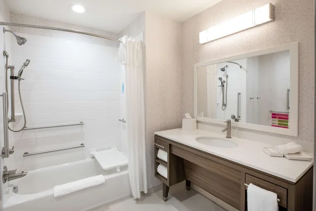 جناح بسرير كينج بحوض استحمام، Home2 Suites by Hilton Houston IAH Airport Beltway 8 2/3