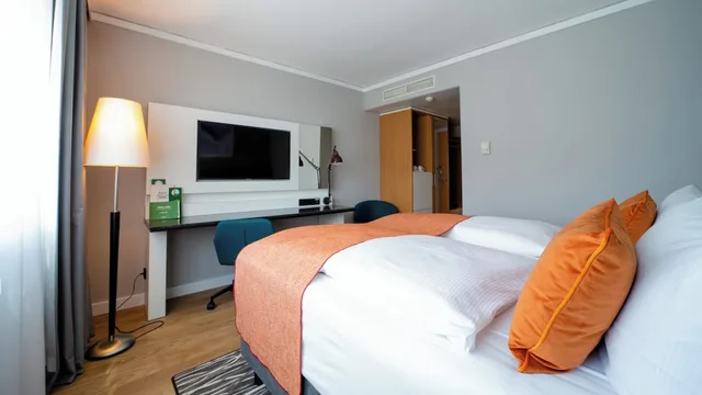 غرفة قياسية بسرير فردي، Holiday Inn Berlin Airport Conference Centre Formerly Holiday Inn Berlin International Airport 6/10