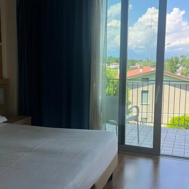 Room, Double Bed, Riverside, Balcony، Rivus 3/9