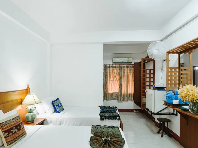 غرفة ثلاثية بثلاثة أسرّة، Rendezvous Oldtown Chiangmai (SHA Extra Plus) 9/10