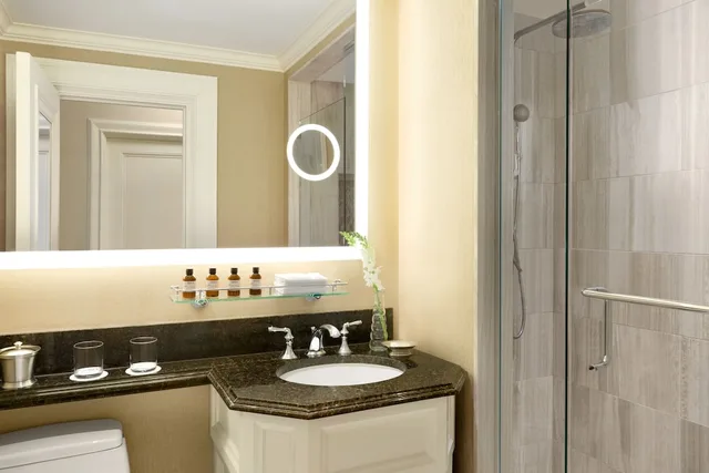 Fairmont Gold, Suite, King Bed، Fairmont Chateau Laurier Gold Experience 2/2