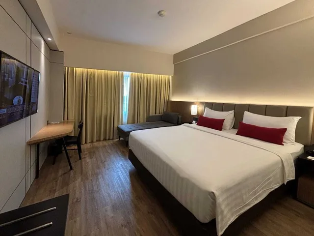 غرفة سوبيريور مزدوجة، Grand Zuri Pekanbaru 4/8