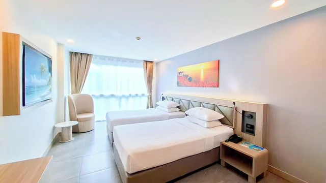 غرفة بريميوم سوبيريور بسريرين منفصلين، Clarian Hotel Beach Patong 6/10