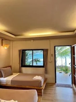 Comfort, Bungalow, Multiple Beds, Beach View، Pen S Bungalow 1/2