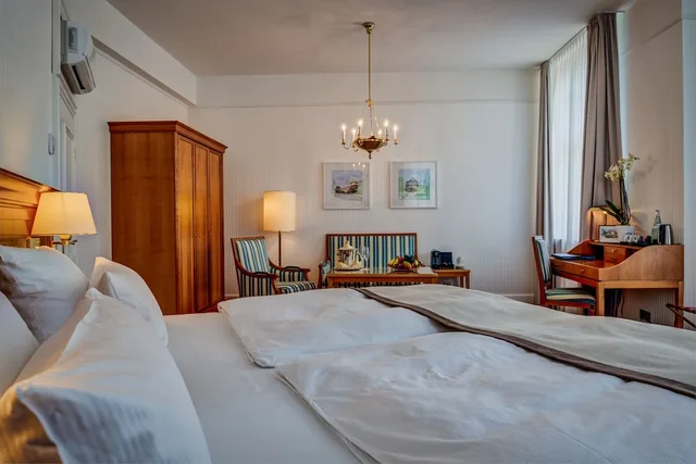 غرفة جونيور بسرير مزدوج، Schlosshotel Karlsruhe 1/3