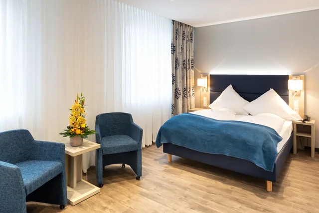 غرفة قياسية بسرير مزدوج، Ringhotel Loew S Merkur 5/7