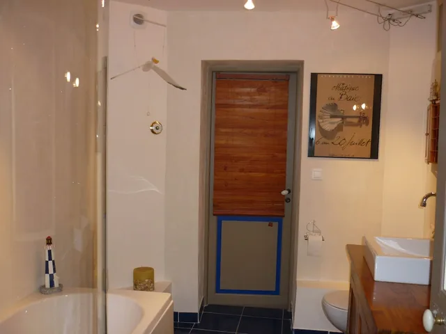 Suite, 1 Single and 2 Double Beds, Chambres D'hôtes Dodo Et Tartines 5/6