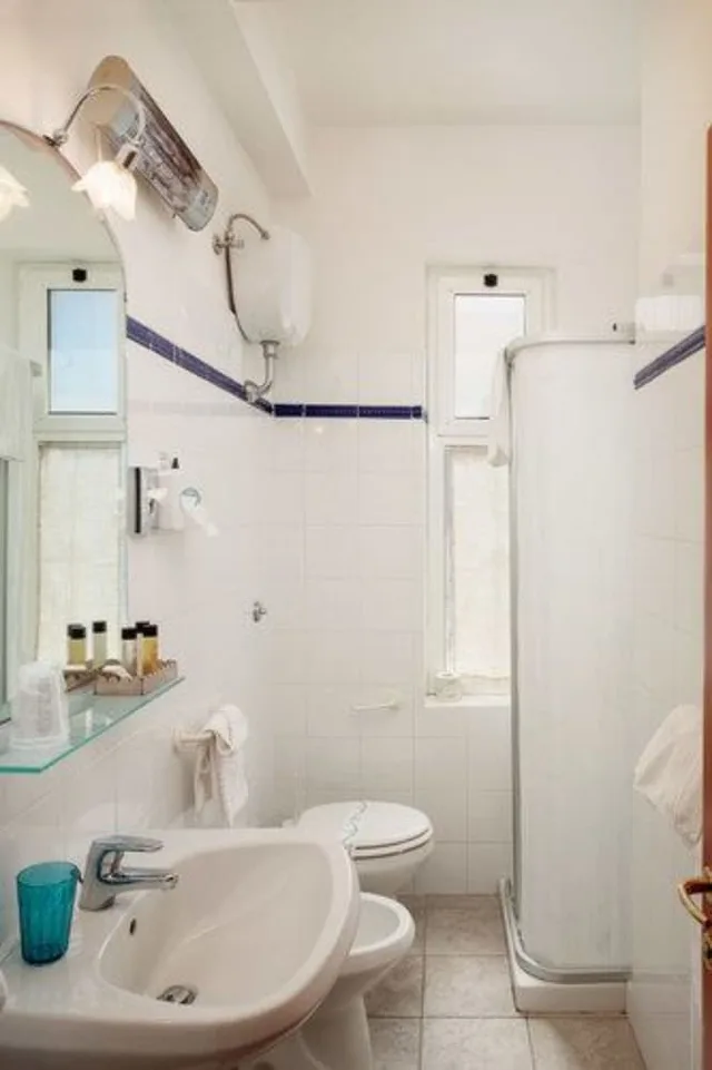 غرفة سوبيريور بسرير مزدوج أو سريرين منفصلين بإطلالة على البحر، Hotel Rosa Dei Venti 4/5