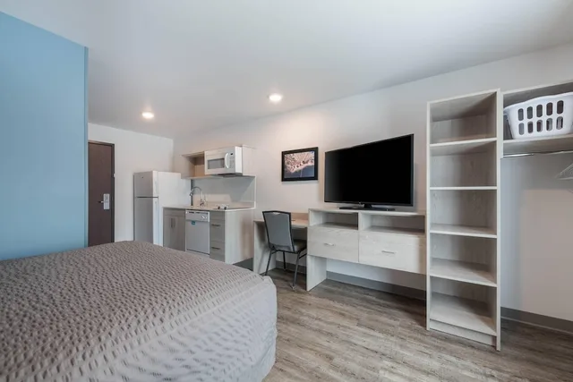 جناح بسرير كوين، WoodSpring Suites Concord-Charlotte Speedway 2/5