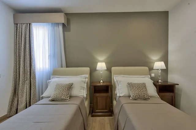 2 Bedrooms, Suite, 2 Queen Beds, Garden View, Sofa, PALAZZO VIOLETTA 5/10