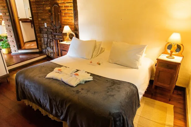 Queen Bed, Hydromassage، Pousada das Araras 4/8