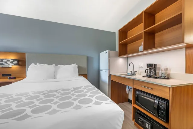غرفة بسريرين كوين، Suburban Studios Branson On The Strip 4/9