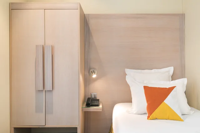 غرفة قياسية مفردة، Hotel Le Cardinal 2/6