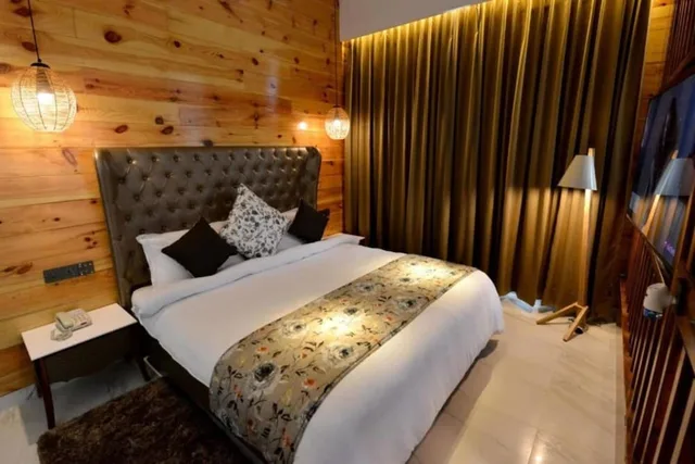 Plus, Premium, Cottage, King Bed, Valley View، UNA Comfort Kasauli Hills Resorts 6/10
