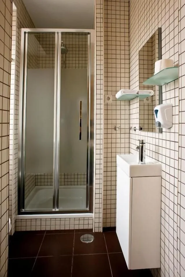 غرفة ثلاثية بسرير مزدوج وسرير فردي، Riversuites 5/5