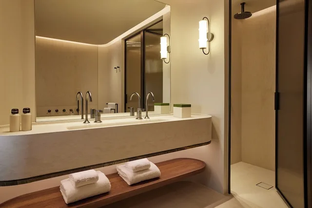 1 Bedroom, Collection, Suite, King Bed, Sea View, Sofa، Daios Cove 8/9