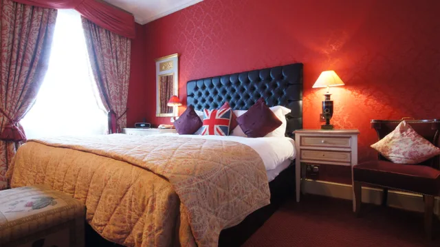 1 Bedroom, Suite, The Leonard Hotel 1/5