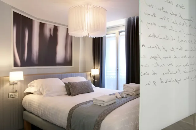 غرفة مزدوجة سوبيريور، Hotel Litteraire Le Swann, Bw Premier Collection 4/10