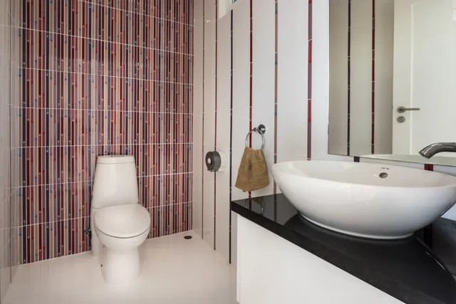 شقة بسريرين مزدوجين بإطلالة على البحر بـ3 غرف نوم، The Beach House Apartment 8/10