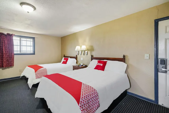 غرفة بسريرين كوين لغير المدخنين، OYO Hotel Luling TX Downtown I-10/US-90 4/8
