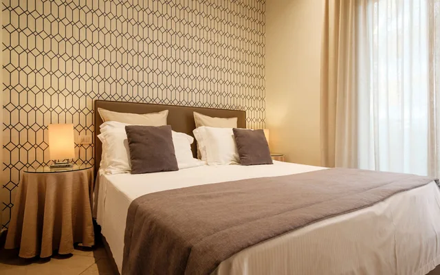 Prestige, Apartment, 2 Queen Beds, Sofa, Residence Charming Apartments 6/10