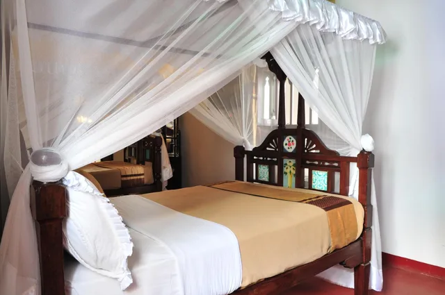 غرفة بسريرين منفصلين، Dhow Palace Hotel 1/2