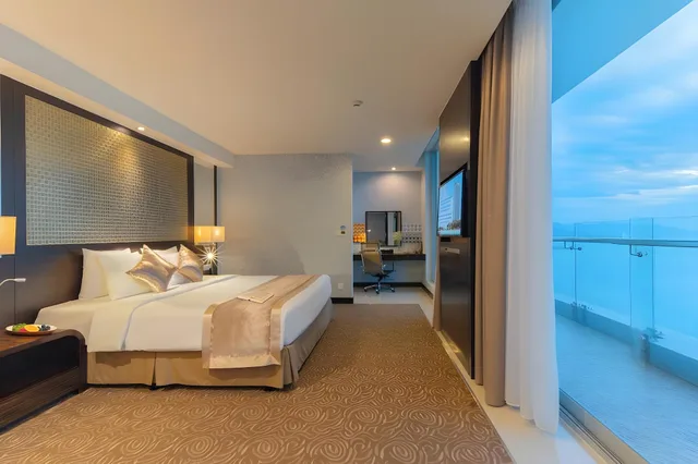 جناح تنفيذي بإطلالة على البحر، Havana Nha Trang Hotel 1/1
