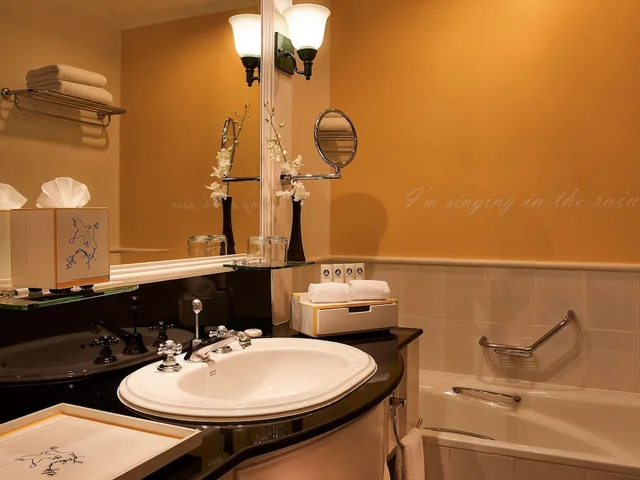 غرفة سوبيريور مفردة بسريرين منفصلين، Sofitel Angkor Phokeethra Golf and Spa Resort 5/6