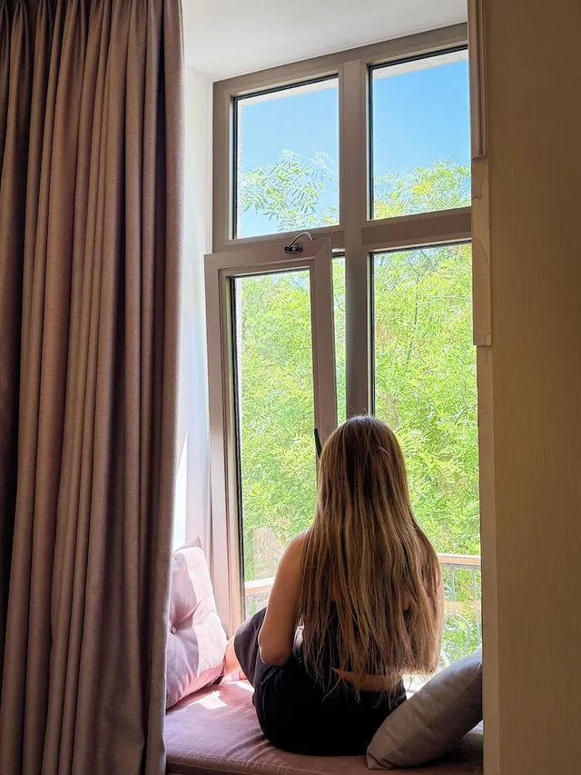 غرفة ديلوكس بسرير كينج بإطلالة على المدينة، Theatrum Hotel Baku 9/10
