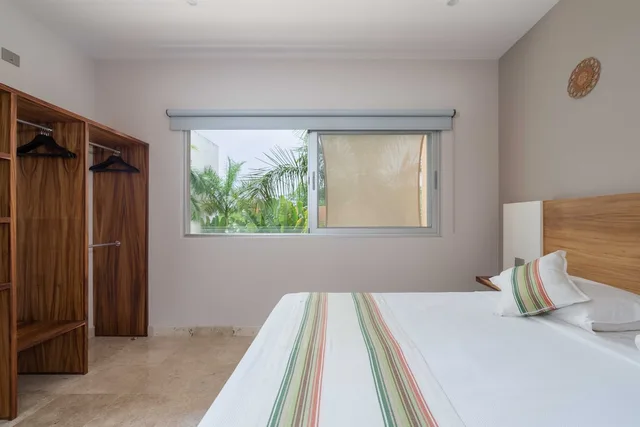 شقة كلاسيكية بسرير كينج مع أريكة، Valhalla Residence by Biwa 2/6