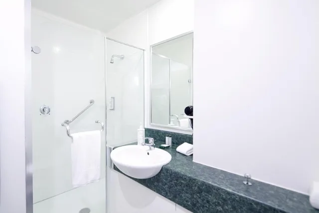 غرفة بسرير كوين، Jet Park Hotel Auckland Airport 5/6