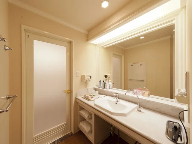 Standard, Queen Bed, Hotel Fine Misaki 2/3
