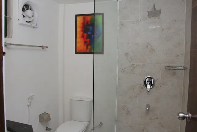 غرفة بريميوم بسرير كينج، HOTEL ZAKARIA INTERNATIONAL 9/9