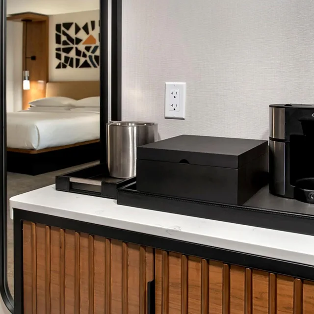 Room, King Bed, City View, Club Lounge Access, Marriott Springfield Downtown 7/8
