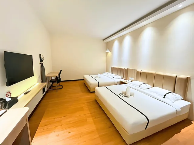 غرفة عائلية بسريرين كوين، Top Holiday Hotel 2/3